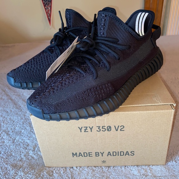 Adidas Yeezy Boost 350 V2 Onyx main image 6